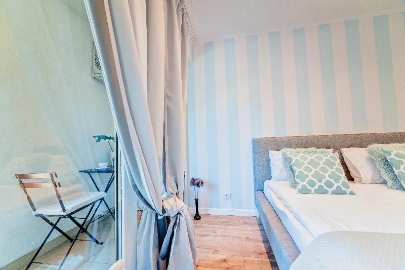 Apartamenty Design Centrum-Garbary Street Poznań Extérieur photo